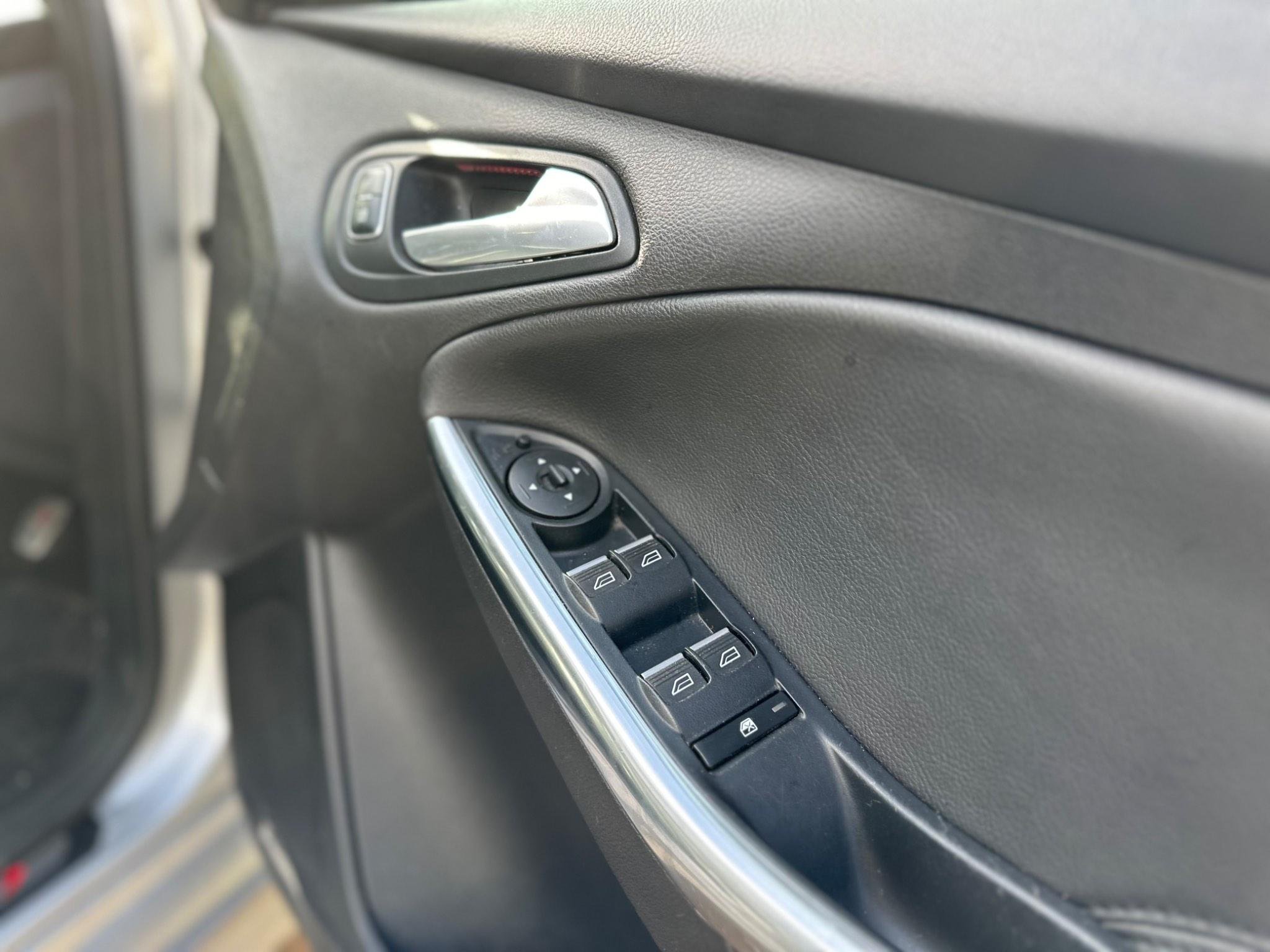 Used 2016 Ford Focus 2.0 TDCi ST3 Euro 6 (s/s) 5dr for sale in Edgware