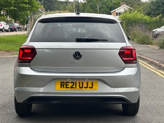 /photos/10693/43dfb336-2f47-41cf-9849-04b275a849bd_i320x240.jpg