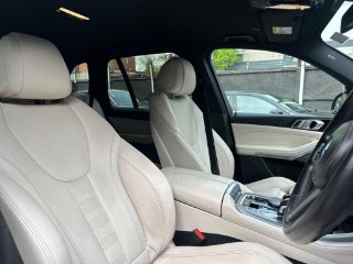 /photos/10693/663736b6-2e9e-4d1a-bcb4-2c7a2f76d917_i320x240.jpg