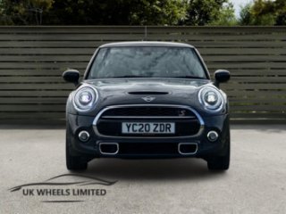 /photos/10693/71705b84-de89-49b8-9813-0e7e3e90405a_i320x240.jpg