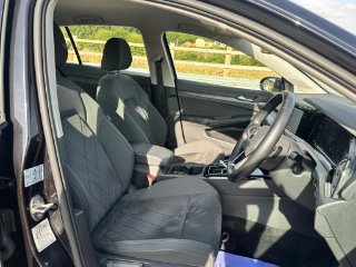 /photos/10693/baef0b2e-1612-4e40-8b1a-7299d50912db_i320x240.jpg